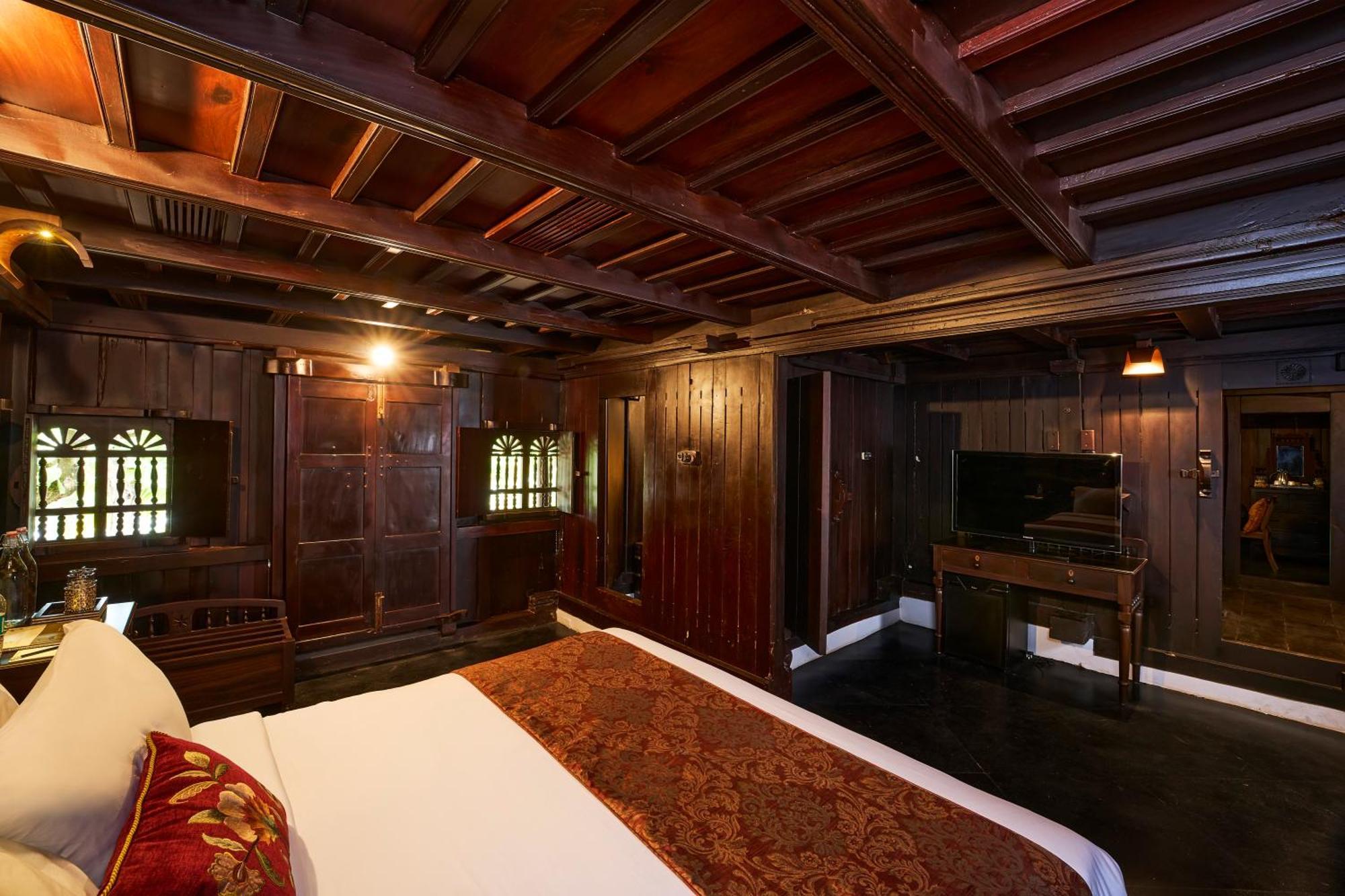The Leela Ashtamudi, A Raviz Hotel Kollam Kültér fotó