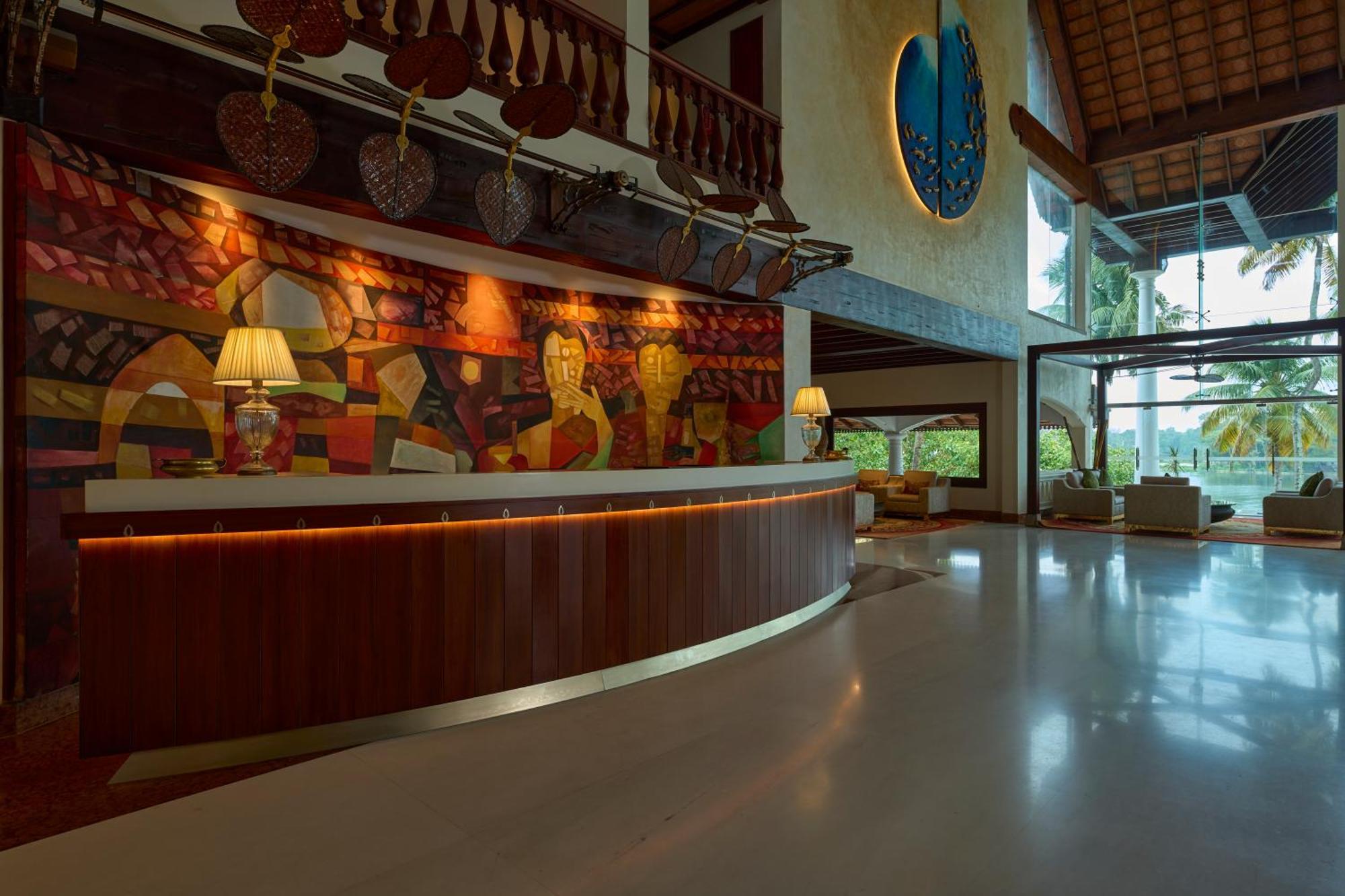 The Leela Ashtamudi, A Raviz Hotel Kollam Kültér fotó Lobby