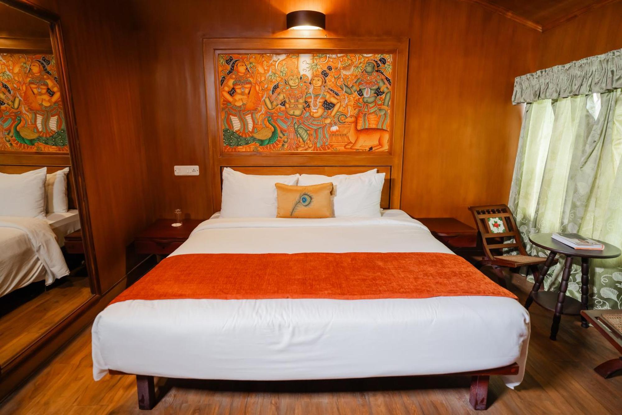 The Leela Ashtamudi, A Raviz Hotel Kollam Kültér fotó Deluxe Room